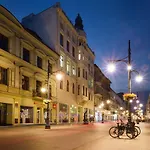 West Side Piotrkowska Apartment